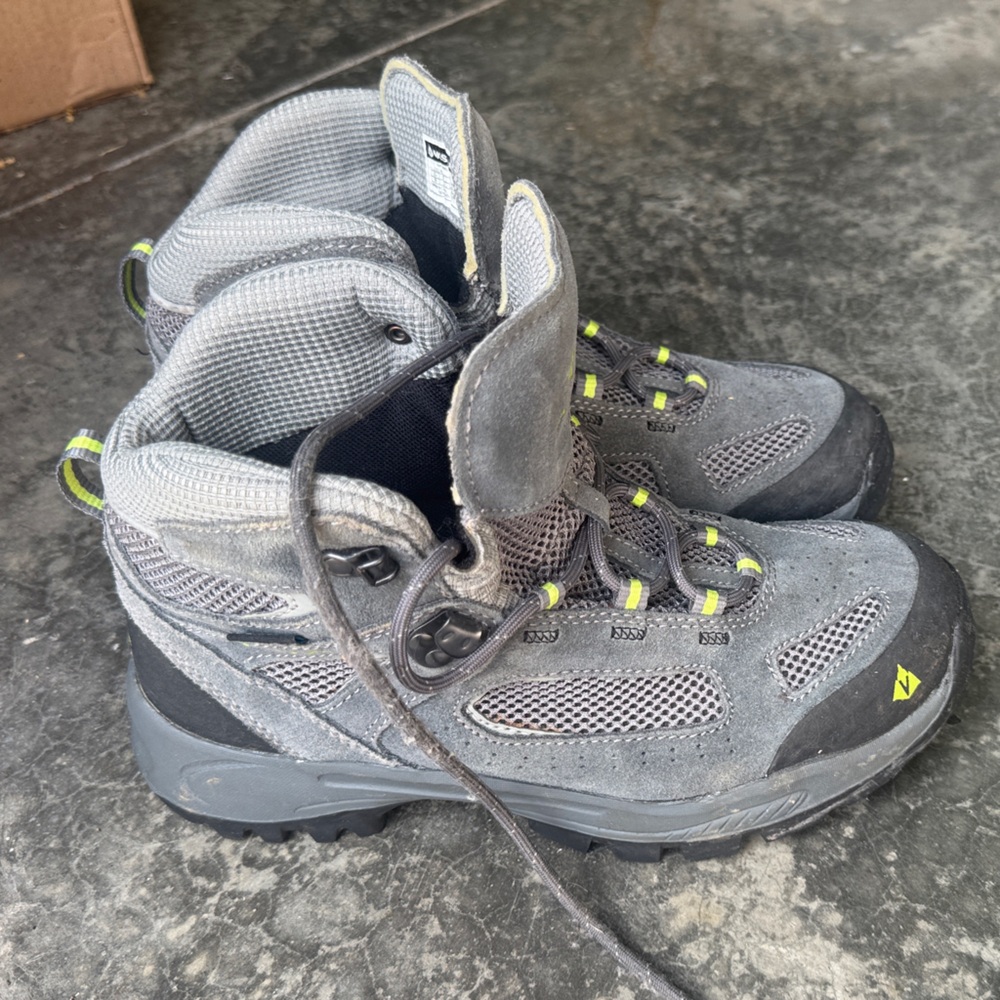 Vasque Kids Gray and Yellow Hiking Boots